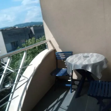 самостоятелни студия Casa de hóspedes