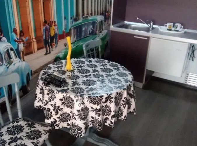 самостоятелни студия Kyrdżali